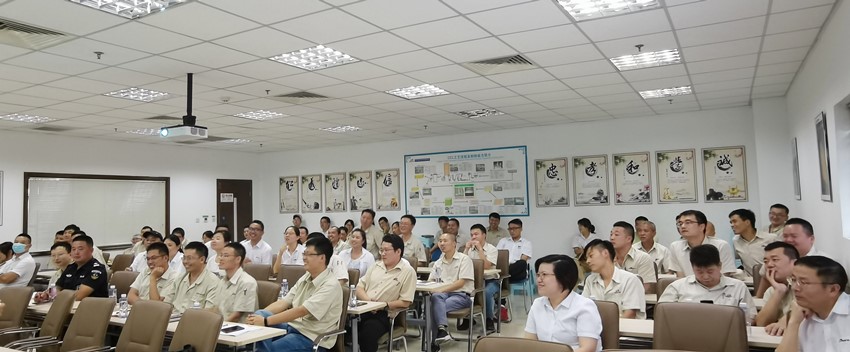 "綠色環(huán)保 健康上?！迸嘤?xùn)走進(jìn)南亞新材(圖3)