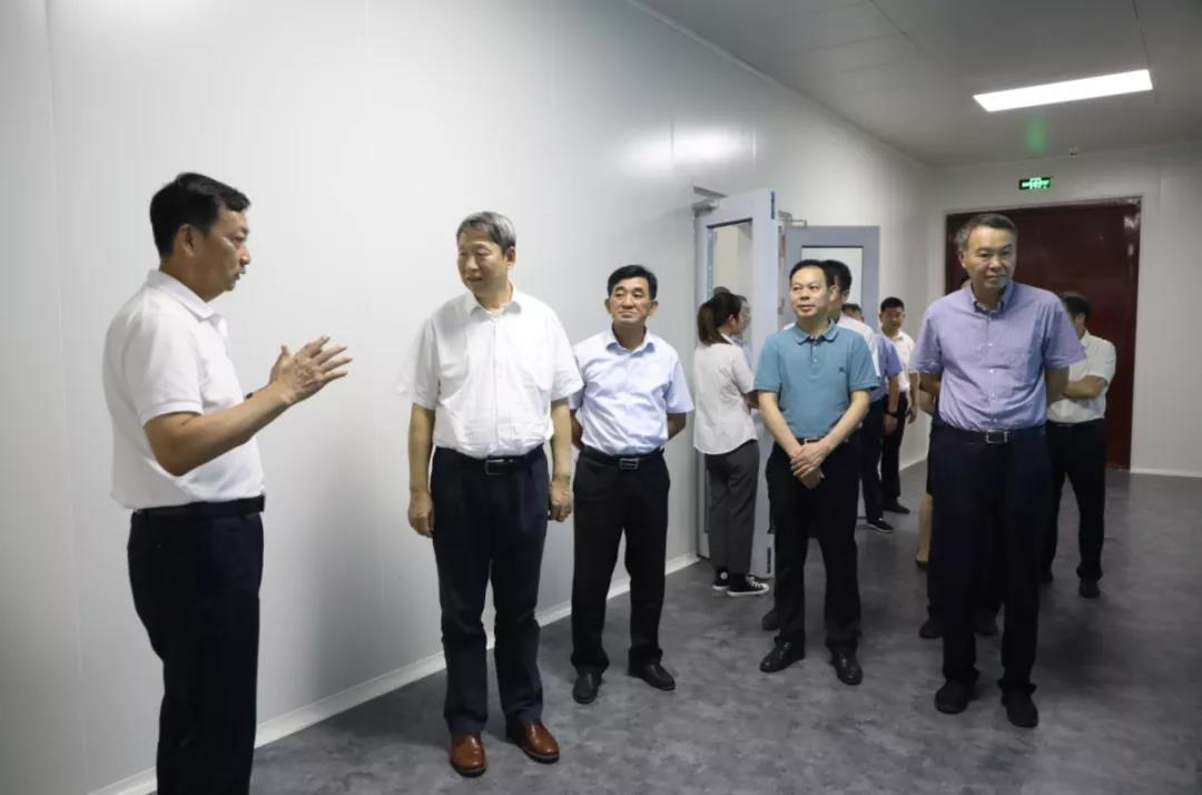 【新聞快訊】江西省政協(xié)副主席等一行蒞臨江西子公司走訪調(diào)研(圖1) 【新聞快訊】江西省政協(xié)副主席等一行蒞臨江西子公司走訪調(diào)研(圖1)